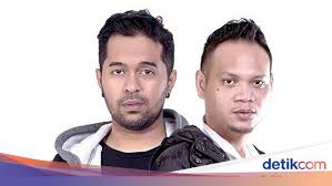 Engkau harapanku tuhan, kupercaya janjimu. Lirik Dan Chord Gitar Tanya Hati Dari Pasto