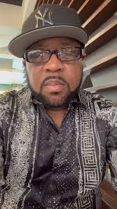 Vivemos o momento da luz e da visão.