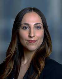 Allyson Munn's Instagram, Twitter & Facebook