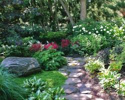 Lovely Shade Garden Beautiful Gorgeous Pretty Flowers Shade Landscaping Shade Garden Design Shade Garden Plants