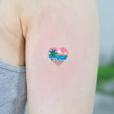 Bite The Bullet Tattoo Kelso In Case Your Heart Belongs To The Ocean Tattoos So Small And Cute You Ll Have To Use A Magnifying Glass To Cool Small Tattoos Tiny Heart Tattoos Heart Tattoo