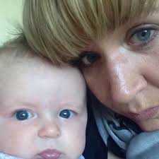 Lesley Barr (@tetleybarr)