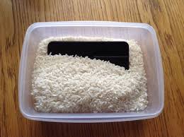It may be time to clean out the charging port. Iphone Has No Sound After Dropping In Water Toilet Wet How To Fix Iphone No Sound