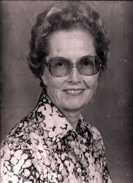 Iris Luckey's Instagram, Twitter & Facebook