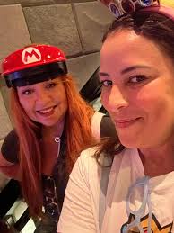 Family time ❤️🫶 ! Mucha salud e infinitas Bendiciones para todos 🙏🏻🙏🏻  #Diostienetodoprevisto #Familia #LosVallejo #LettyItoPompi  #SoniaShirleyVicky #BrettBrian #MissBali