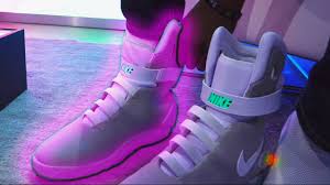 Fox for 80s classic movie back to the future, has just sold at auction for over $92,000. Dope Tech Self Lacing Nike Mag Youtube