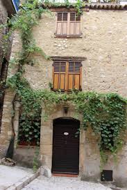 Portes D Entree Style Provencal Sagrada Familia Gaudi Colombage