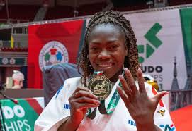 A pride that had already been cruelly hit five years ago at the rio games, when she was beaten in the olympic final by slovenian tina trstenjak. Born To Help Ijf Org