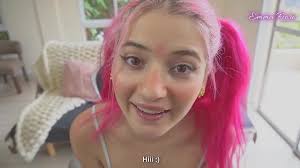 Pendejita haciendo videoreaccion a video porno - Emma Fiore - XNXX.COM