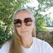 Daniela Forster (dforster2135)