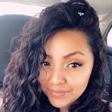 Jennifer Canas's Instagram, Twitter & Facebook