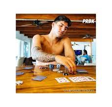 Favorite essential quality was bumped at the start but got up for fourth. Gabriel Medina Explica O Significado De Suas Tatuagens No Programa Mundo Medina Purebreak