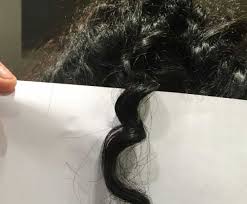 La caduta dei capelli fa sentire alcune persone più vulnerabili ed. I Tuoi Capelli Sono Cambiati E Colpa Degli Ormoni Relisir Parrucchieri