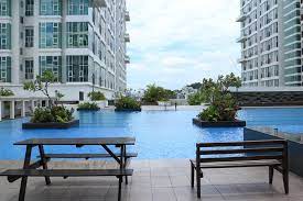 * 5 mins drive to mid valley, taman desa, kl sentral, happy garden, bukit jalil, pj & sunway pyramid. The Scott Garden Soho Daisy Homestay Kuala Lumpur 2021 Updated Deals Hd Photos Reviews