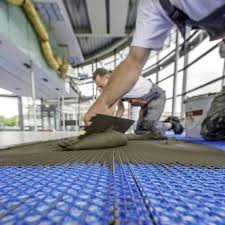Fliesen Legen Mit Entkopplungsmatte So Funktionieren Entkoppelungsmatten Fliesen Legen Fliesen Fliesenkleber