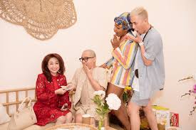 Diễn viên khắc tiệp và bà xã. Mc Trac Thuy Mieu Lieu Ha Trinh Diá»‡n Ao Dai Song Toan