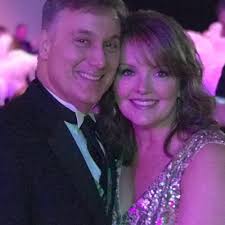 Lynn Lindsey (@LynnLindseyRL3)