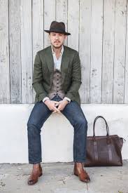 As i said earlier, these boots are very versatile. 21 Cool Men Outfit Ideas With Chelsea Boots Styleoholic