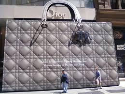 Christian Dior Giant Lady Handbag Retail Design Blog Dior Store Visual Merchandising Displays Dior