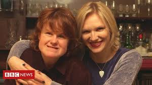Media captioni'm so happy for all those people who've been living in fear, jo whiley said. Jo Whiley Sister S Huge Thank You In Covid Fight Bbc News