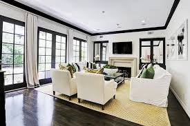 This is not referring to that same type of sterile, empty white. 2907 Nottingham St West University Place Tx 77005 Black And White Living Room White Rooms Living Room White