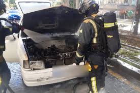 Entra y conoce nuestra academia. Bomberos De Tenerife Extinguen Tres Incendios En Vehiculos En La Isla
