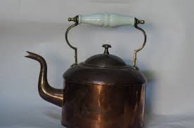 Bouilloire En Cuivre Avec Anse En Porcelaine Antiquite Tres Bon Etat 350 Mad Bouilloire En Cuivre Antiquite Bouilloire