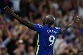 Romelu menama lukaku bolingoli is a belgian professional footballer who plays as a striker for premier league club chelsea and the belgium n. 3clfsc59njmznm