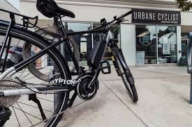 Tie your cord to the tow hitch, or secure it with a padlock. How To Safely And Properly Lock Your E Bike Canadian Cycling Magazine