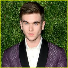 Gabriel-Kane Day-Lewis Covers Justin Bieber's 'Love Yourself'