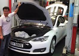 Tesla remains in talks with the singaporean authorities, but have announced no new plans as of. Tesla To Make Singapore Comeback With Charging Points And Local Hires