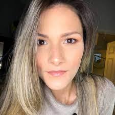 Liliana Dillard's Instagram, Twitter & Facebook