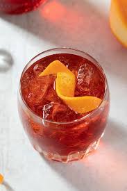 Classic Negroni Recipe In 2020 Classic Negroni Recipe Negroni Recipe Alcohol Recipes