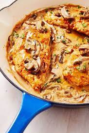 Before diving into the courses themselves, it's important to understand why dinner is taken so seriously in italy. 65 Easy Italian Food Recipes Best Italian Dinner Ideas