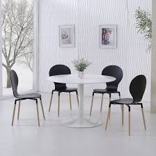 From full dining room sets to individual high chairs or even bar furniture, you can trust you'll get the perfect look. Snowdon Dining Table White Gloss Top And 4 Napoli Black Chairs 429 95 Go Furniture Co Uk