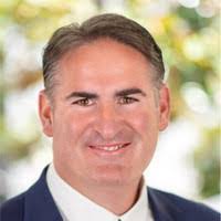 Alex Abd's Instagram, Twitter & Facebook