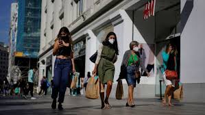 Welcome to h&m, your shopping destination for fashion online. H M Plans To Close 250 Stores Financial Times
