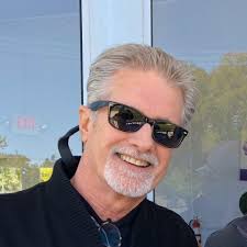 Profile for Art Llerandi Corrales