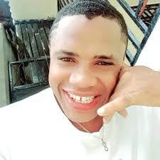 Roland Kite's Instagram, Twitter & Facebook