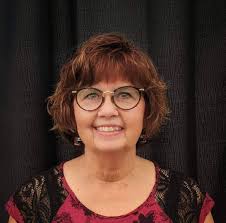 Roxanne Bryan's Instagram, Twitter & Facebook