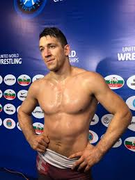 Vitorlázásban berecz zsombor szenzációs zárással ezüstérmes lett, majd bejelentette visszavonulását. Lorincz Viktor Vilagbajnoki Dontos Megtort A Jeg A 87 Kilogrammos Lorincz Viktor 1 1 El Kesobb Szerzett Ponttal Legyozte A Vb Ezustermes Uzbeg Rusztam Asszakalovot A Kazahsztani Olimpiai Kvalifikacios Vb Elodontoben Igy Eleteben Eloszor