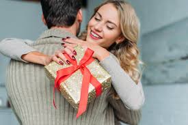 A personalized present will show how much you appreciate her. 25 Best Christmas Gifts For Your Girlfriend 2021