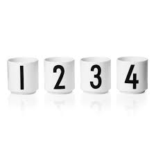 Aj Mini Becher Set Von Design Letters Connox Becher Teelichthalter Porzellan