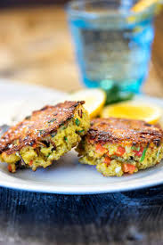 1 kg couscous, 1 kg meat, cut into medium pieces, 500 g turnips, cut into quarters, 500 g carrots, cut into thick slices, 500 g zucchinis, cut into thick slices, 1 cup chickpeas, soaked in water overnight or equal to 150 g, 2 onions, chopped, 200 g butter, cubed, 1 teaspoon saffron. Baked Couscous Cakes