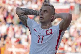 kamil ɡrɔɕit͡skʲi ( słuchać ) , urodzony 08 czerwca 1988) to polski profesjonalny piłkarz grający na pozycji skrzydłowego w premier league klubu west bromwich. Tomasz Bidermann Bidermann Photographer Profile