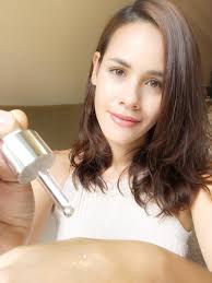 Natalie Pickles 娜塔莉added a new photo.