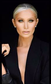 Happy “PR Feel Good Friday!” 🥰🫶👑 This “PR Feel Good Friday” reminds us  that you never know what you are capable of until you try and no better  person to show us