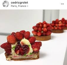 Cedric Grolet Juin 17 Fraise Des Bois Basilic Grolet Fraises Des Bois Tarte Aux Fraises