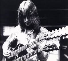 Todd Rundgren Love His Older Music With Nazz And His First Half Dozen Solo Albums At Least Through Faithful Todd Rundgren Best Guitar Players Guitar Player