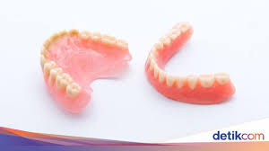 Check spelling or type a new query. Ngeri Gigi Palsu Pria Ini Nyangkut Di Tenggorokan Usai Operasi